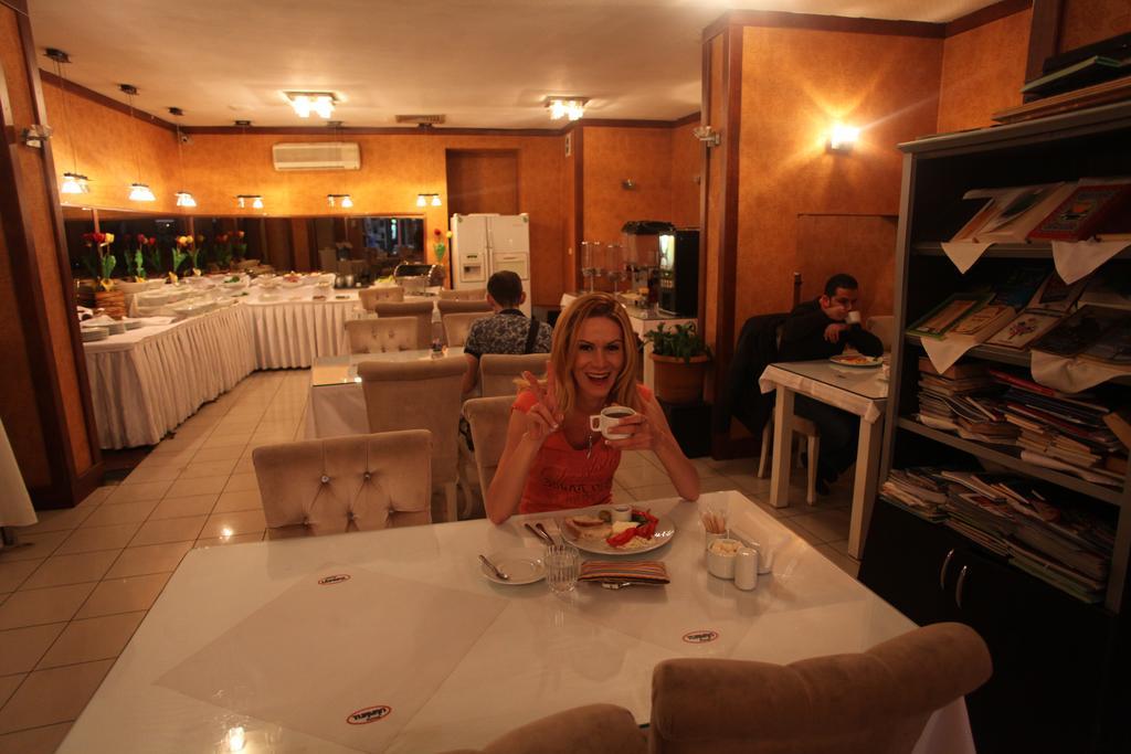 Turvan Hotel Provincia di Provincia di Istanbul Esterno foto